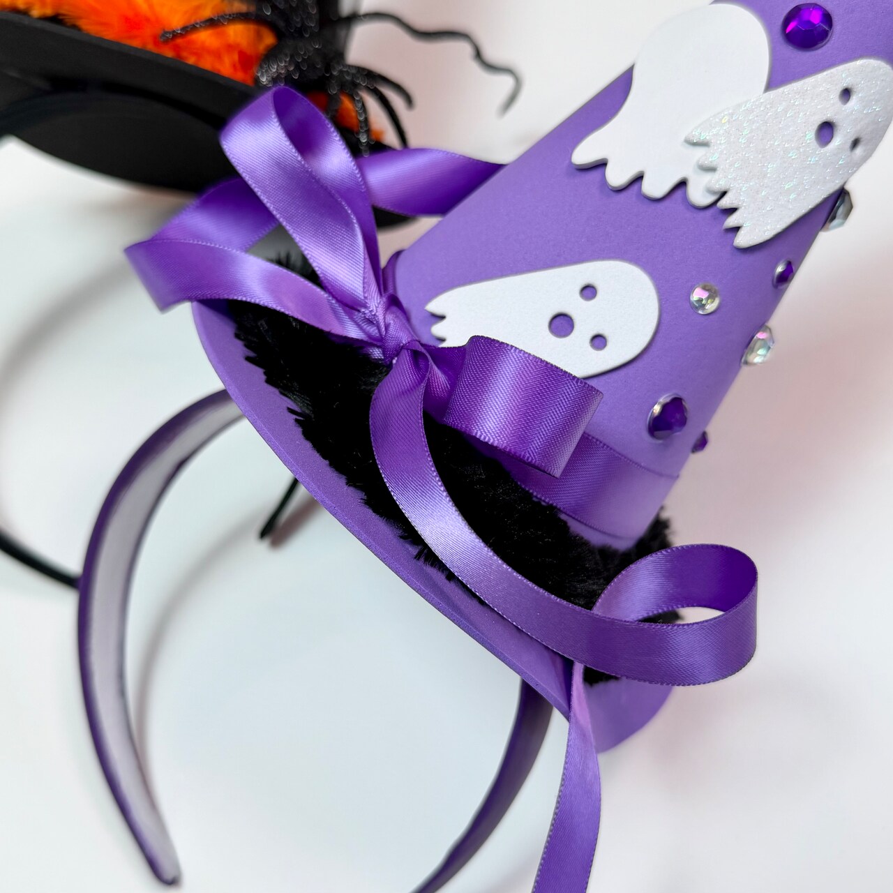 Kids Club: Mini Witch Hats